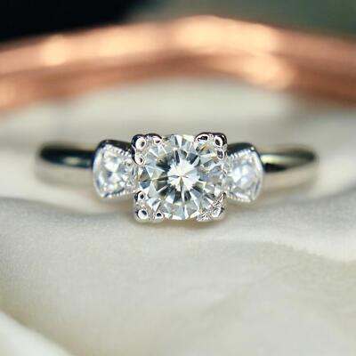 Kleiner Verlobungsring Vintage Retro Platin natürlicher runder Diamant