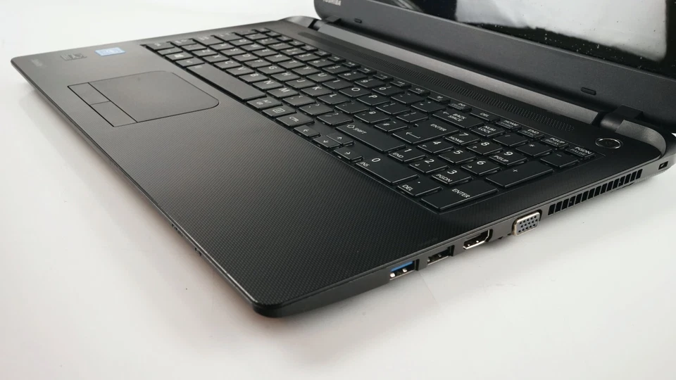 Cheap Toshiba Laptop, Intel Prccessor, 8GB RAM, 128GB SSD, 15.6" HD+, Win10 - Image 2 of 4