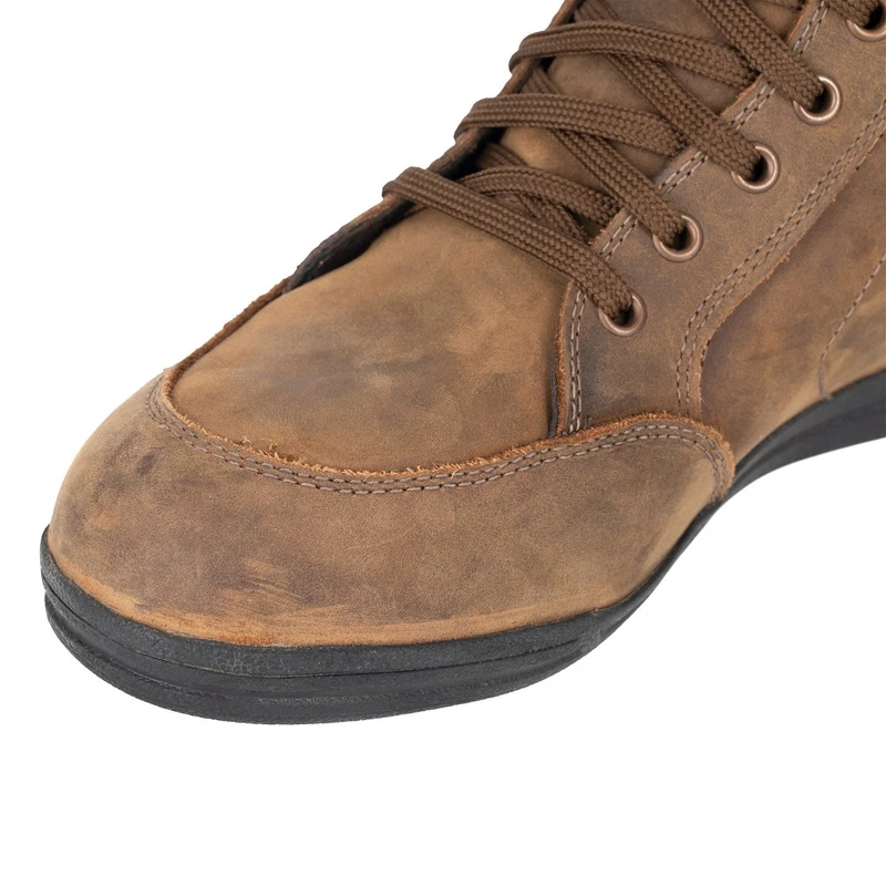 Brown, photo 8 of 8