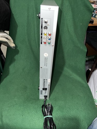 Magnasonic DVD802-2 Disco Compacto Dolby Digital Escaneo Progresivo Reproductor de DVD - Imagen 2 de 5