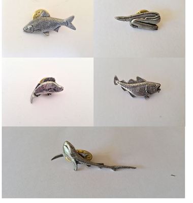 Zinnnadel Abzeichen Fisch Kakerlake Kabeljaurolle Haifischbassfliege Hecht Barsch Karpfen Marlin etc