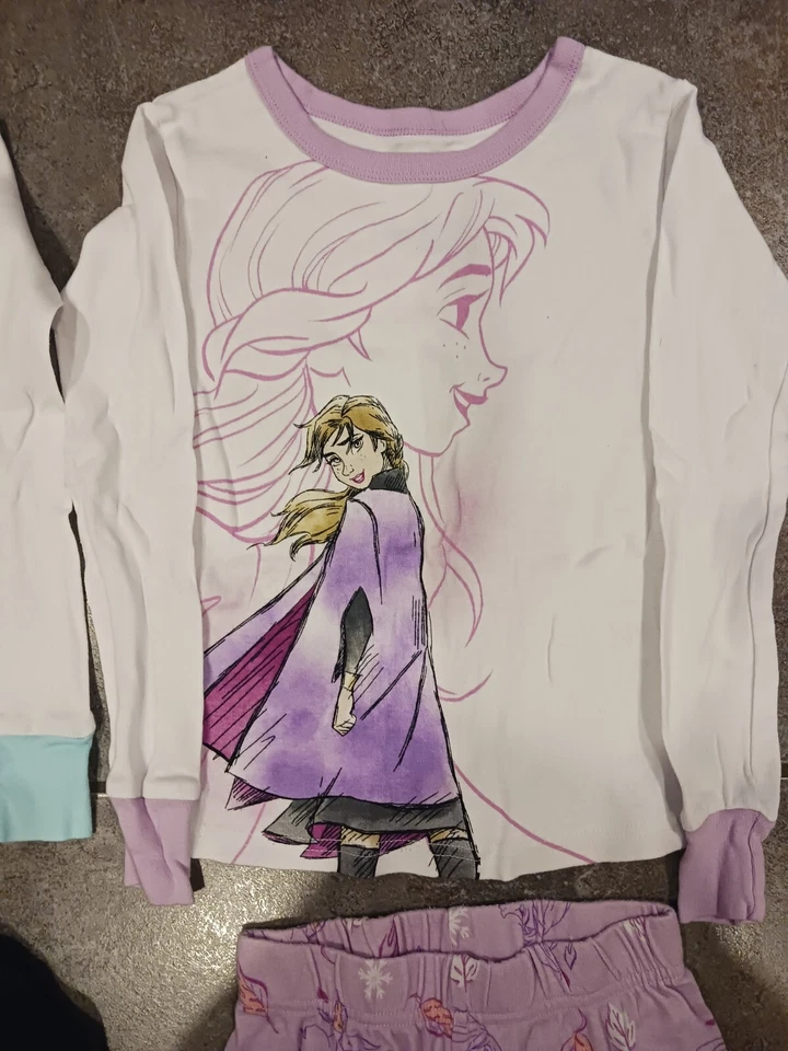 Dois conjuntos de pijama femininos tamanho 7 Disney Frozen Elsa e Anna - Imagem 4 de 4