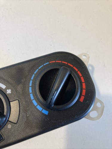 Chrysler Pt Cruiser Ac Climate Control Unit P55111879Aa Genuine 2.4 Petrol 2008 - Picture 4 of 9