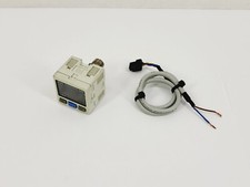 SMC ISE30-01-25-M Digital Pressure Switch with Two Color Display - Working!!