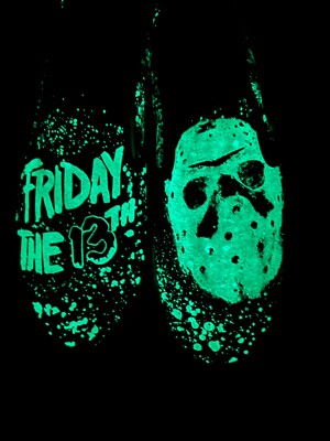 VANS X HOUSE OF TERROR FRIDAY THE 13TH JASON VOORHEES CLASSIC SLIP