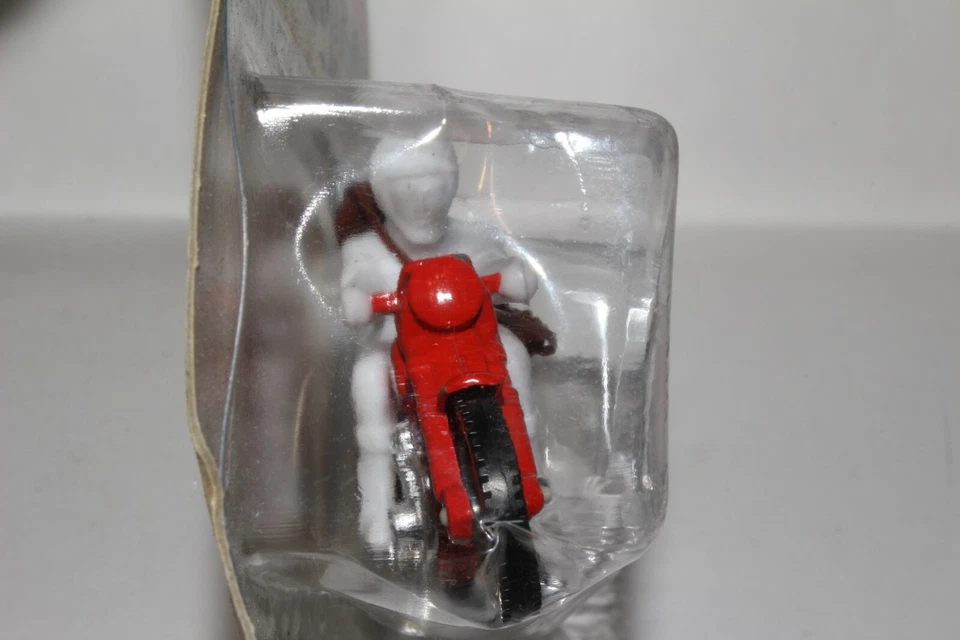 MOTO DIECAST MAJORETTE FRANCE CON PILOTO CON GUITARRA EN LA PARTE POSTERIOR, NUEVA EN PAQUETE Foto 4 de 4