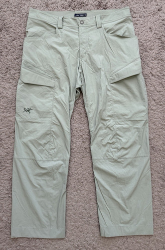 Arc'teryx, Arc'teryx Rampart Cargo Pants Men's 34x30 Vintage Technical Hiking Gorpcore