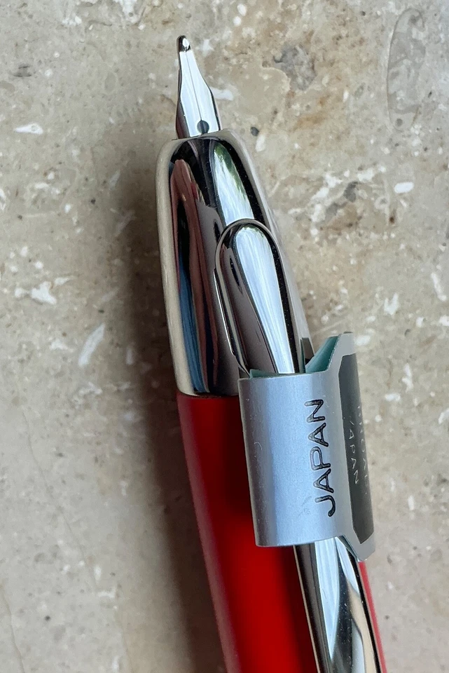 PILOT Capless Jahresedition, limitiert,  Füllhalter + Buch - Bild 4 von 4