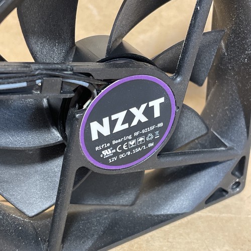 NZXT Rifle Bearing RF-9215F-RB Case/GPU Fan 3-Pin Black - 第 3/5 張圖片