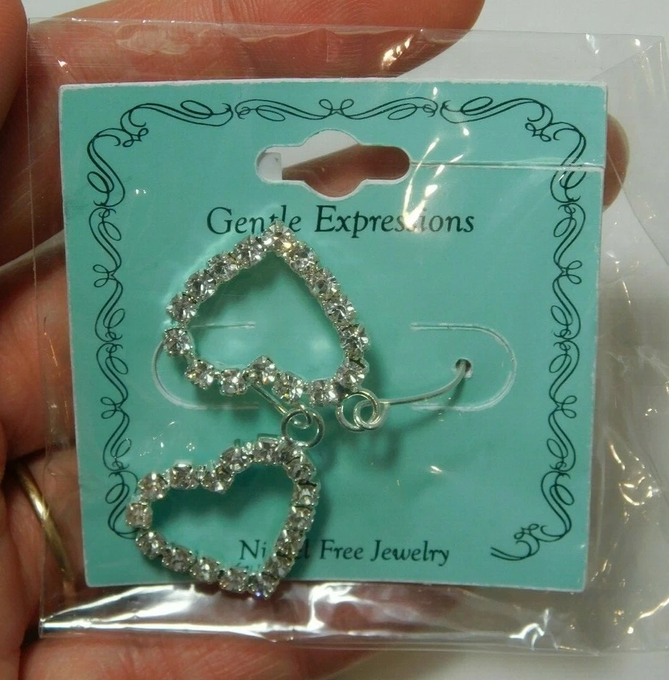 Nwt Gentle Expressions Strass Argento T Cuore Ciondolo Pendente Gancio Orecchini - Immagine 3 di 4
