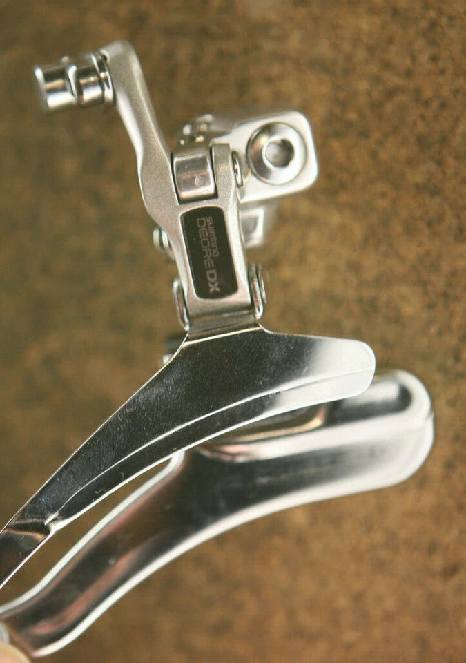 OIdschool NOS NUEVO Shimano Deore DX FD-M650 mecanismo delantero - desviador 31.8 / 28.6 Foto 2 de 4