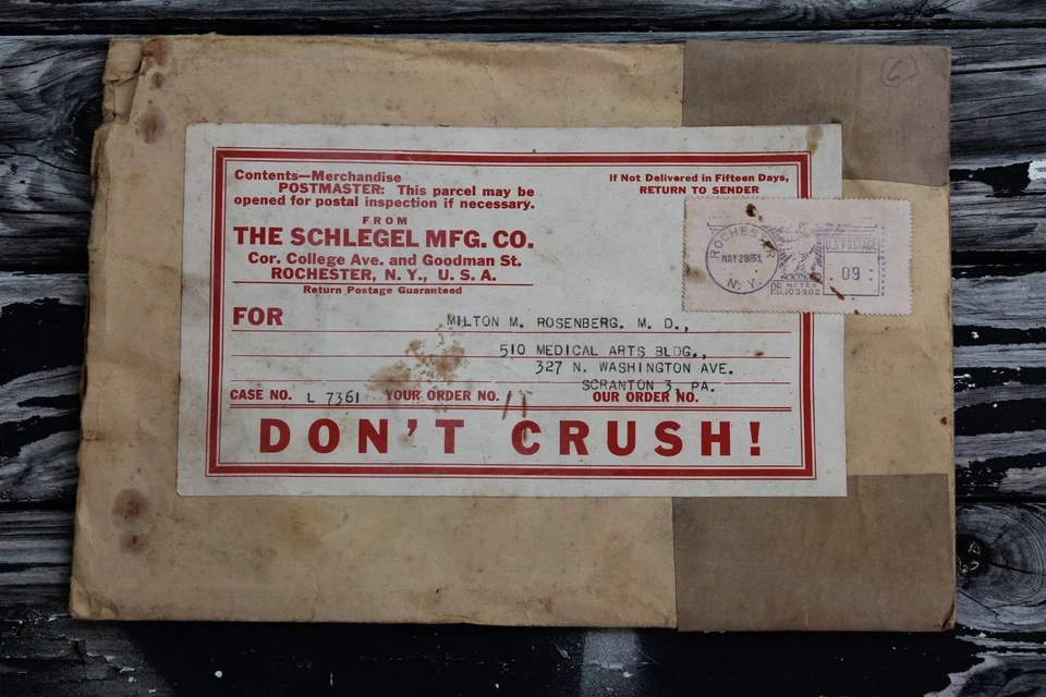 1950s NOS Fishing Rod Holder - Interior Roof Headliner Vintage Car Pole Carrier - Image 2 of 4