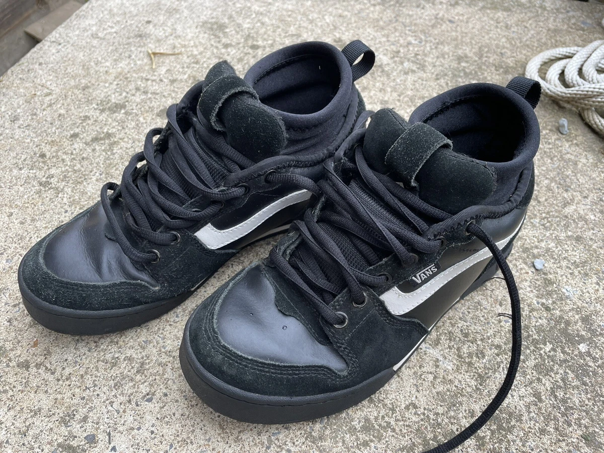 Vans on sale snowskate shoes