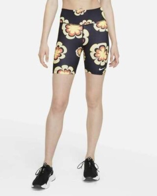 NWT$60 Nike One Women's 7