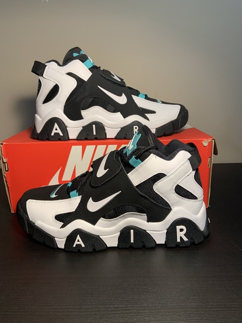 nike air barrage mid