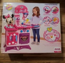 Disney Minnie Mouse Kitchen Play Set for Kids - Pink
