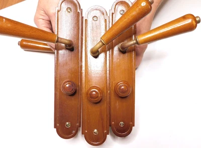 UNE paire de poignées et PLaques de Propreté en bois, boutons condamnation,Porte - Photo 1/4