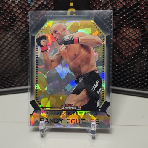 Randy Couture #FAR-22 card from 2011 Finest UFC Atomic Refractor