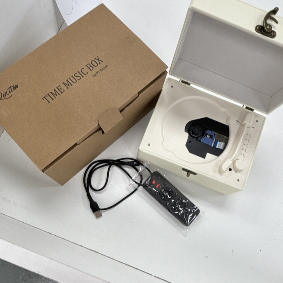 Rexitee TMB8 White 10W Electronic Music Box with Remote Control