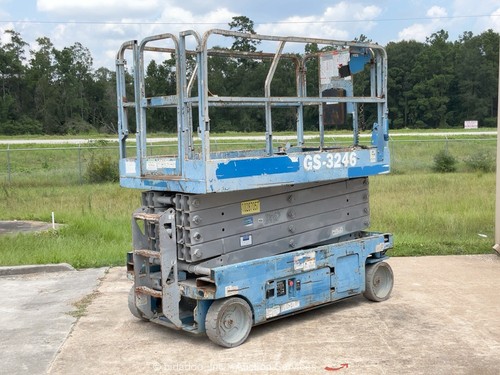 2014 Genie GS-3246 32' Electric Scissor Lift Man Aerial Work Platform bidadoo - Picture 4 of 12