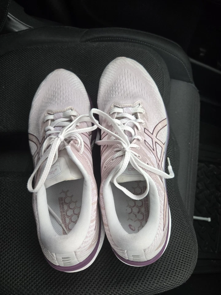 Zapatos para correr para mujer ASICS GT 2000 10 talla 11 púrpura blanco Foto 4 de 4