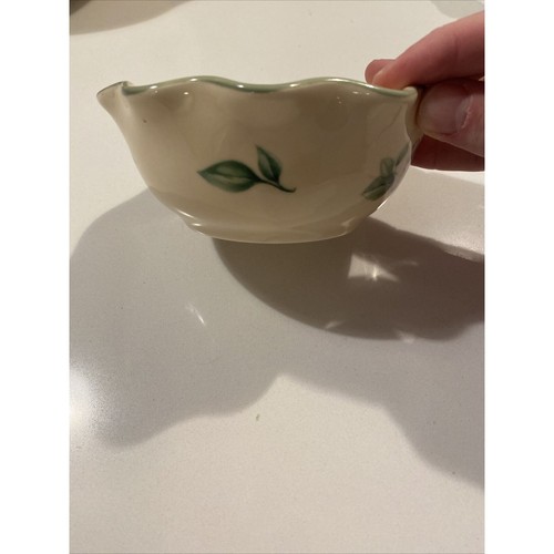Set Of 4 Vintage Pfaltzgraff Garden Party Dessert Bowl Scalloped Bowl - Picture 6 of 9