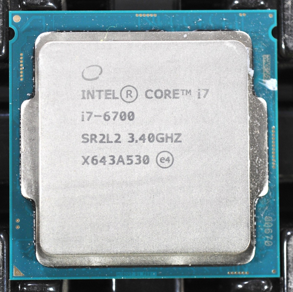 Intel Core i7-6700　SR2L2　CPU Intel Core i7-6700 LGA 1151 CPU Processor 3.4GHz SR2L2 8MB