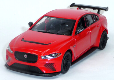 Jaguar XE SV Project 8 rot Sammlermodell ca. 12,5 cm Neuware von Kinsmart