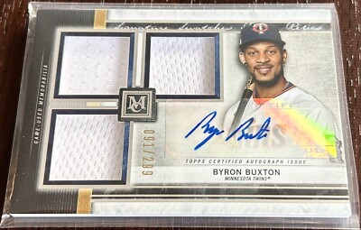 Byron Buxton 2020 Topps Museum Collection /299 Signature Swatches
