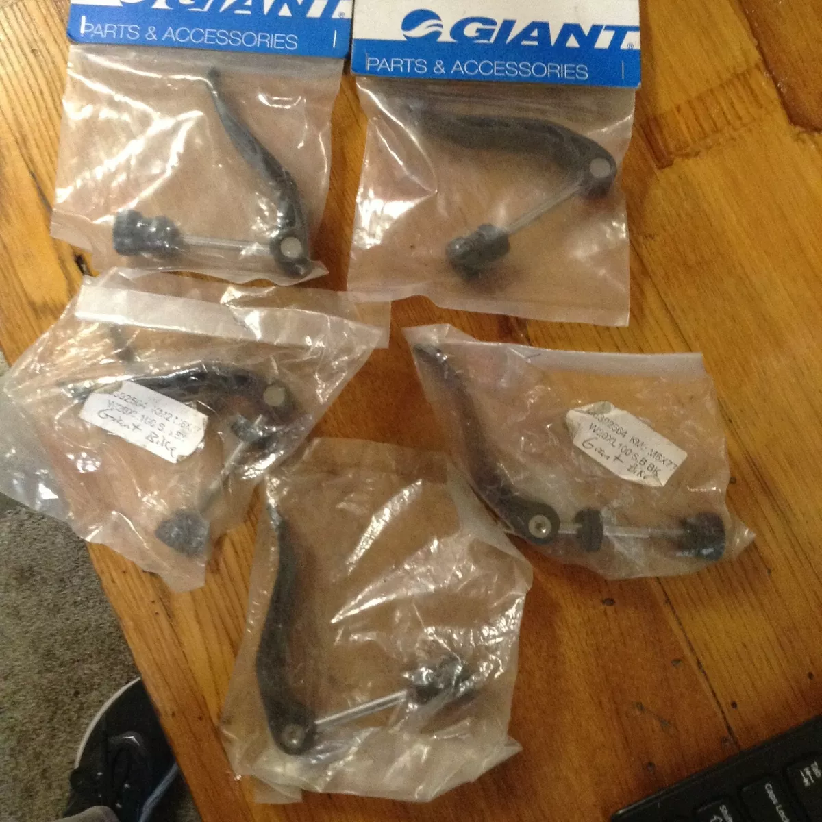 GIANT TEMPO SPIN BICYCLE ADJUSTMENT LEVERS eBay