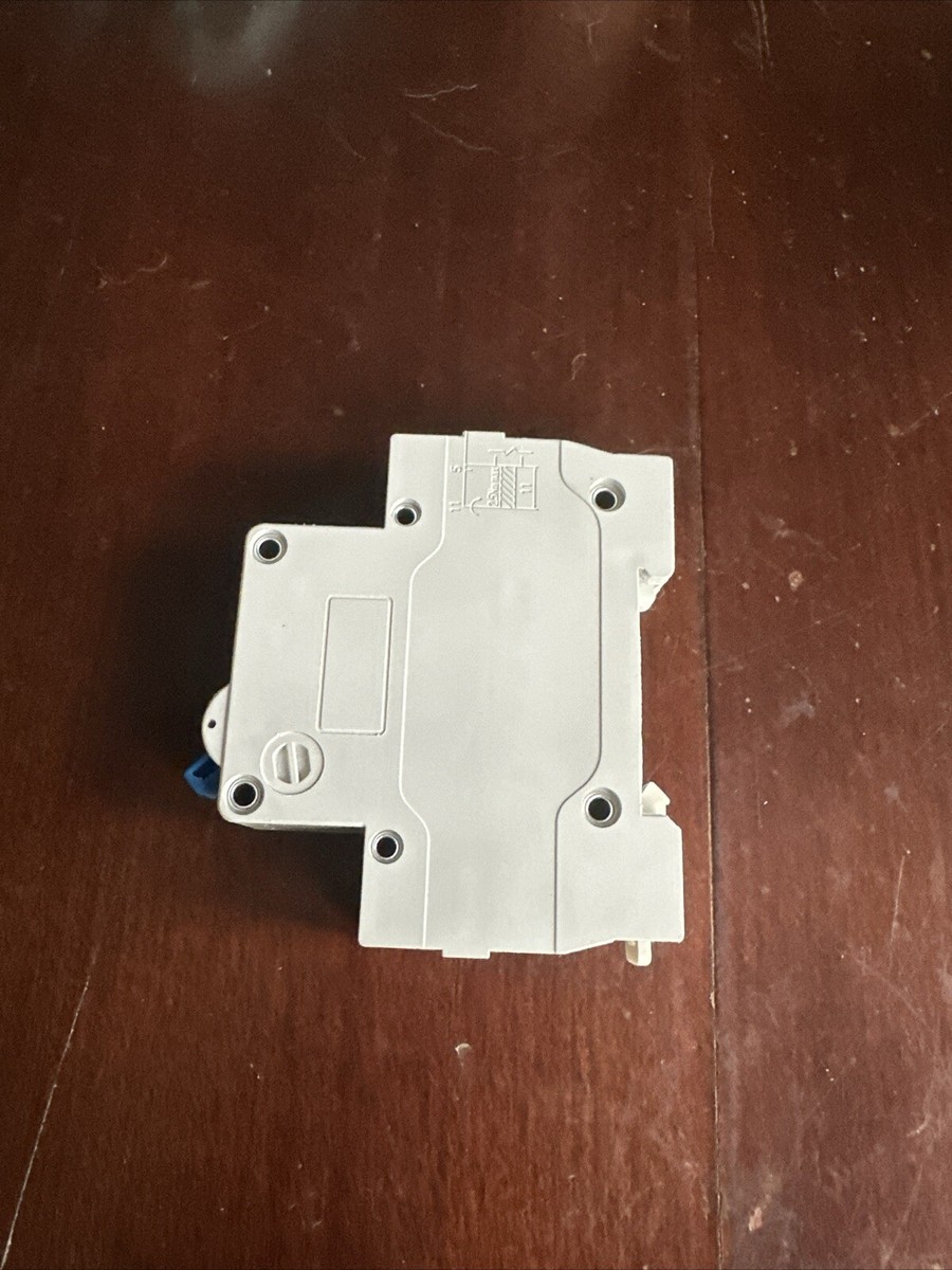 Axoten 1 Pole 6A 230/400V Low-voltage Miniature Circuit Breaker