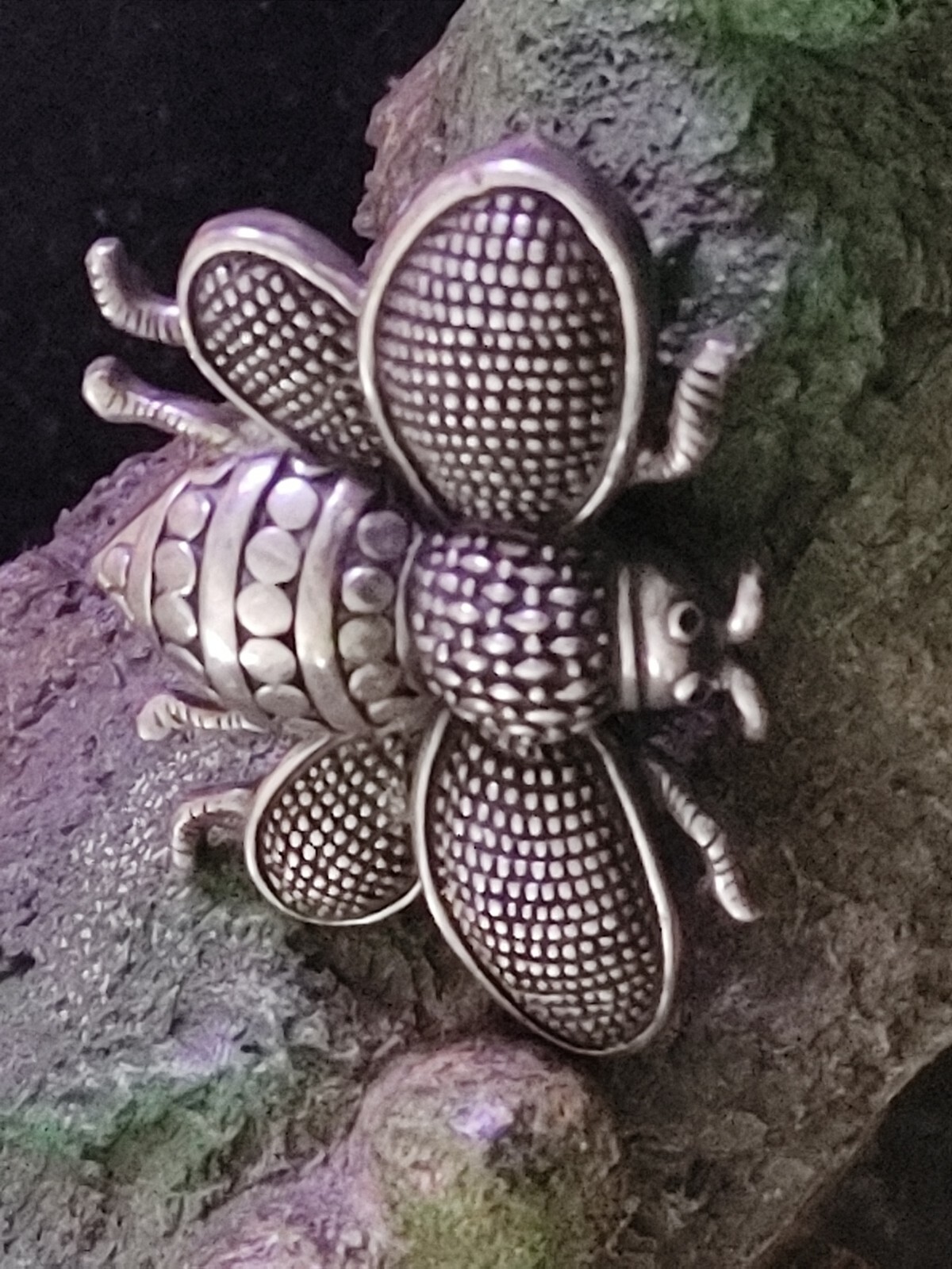 Sterling Silver Patterned Textured Bumblebee Broo… - image 5