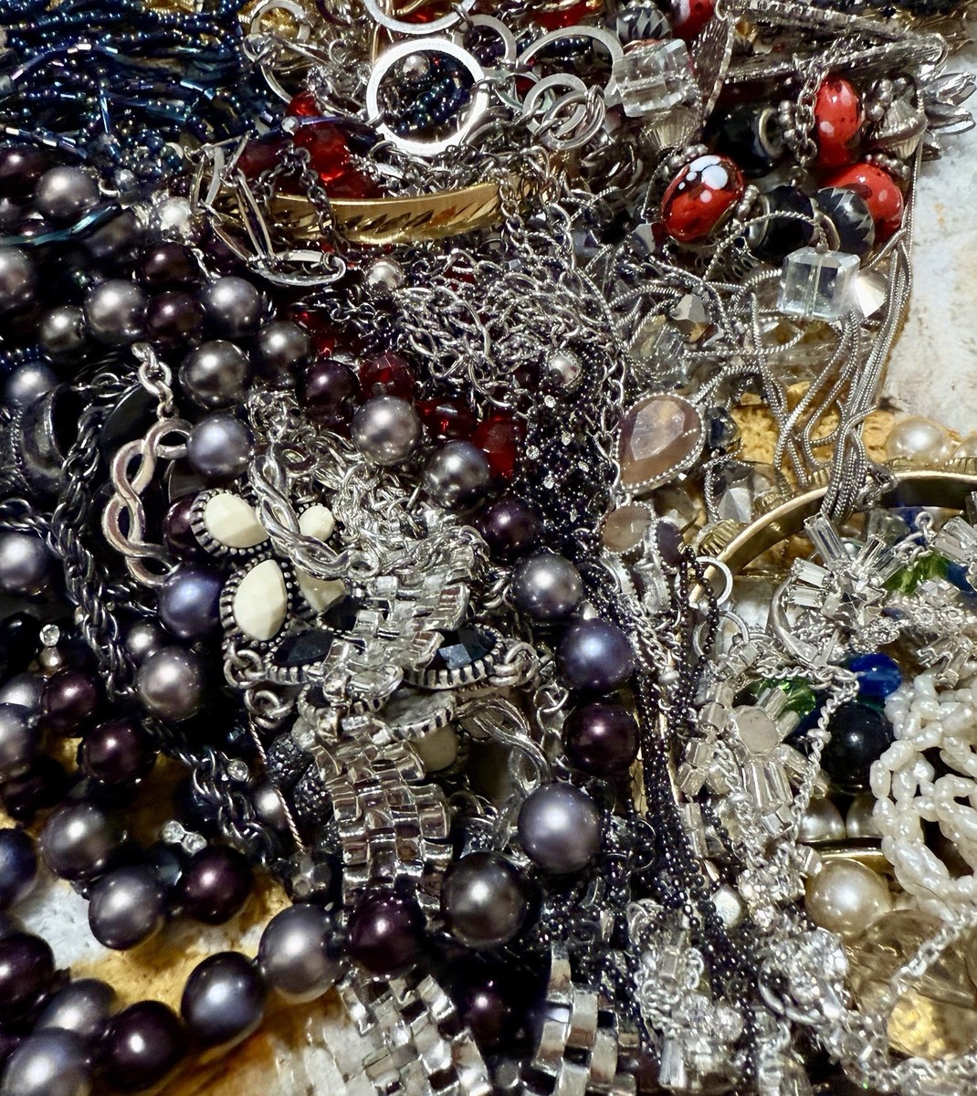 1 LB Mystery Jewelry Lot Wearable Craft Rings Necklaces Bracelets Mixed Bag View 2