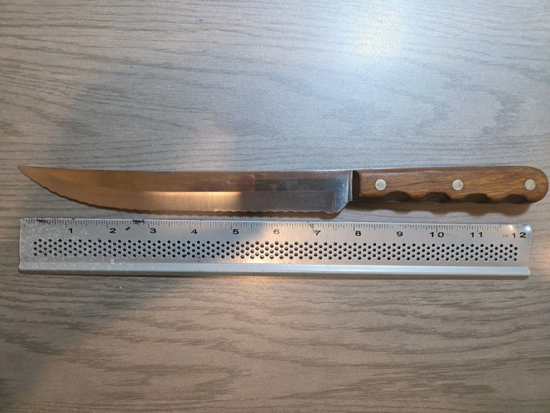 Case XX M283 Kitchen Knife Stainless 8" Miracle-Edge Serrated Blade 
