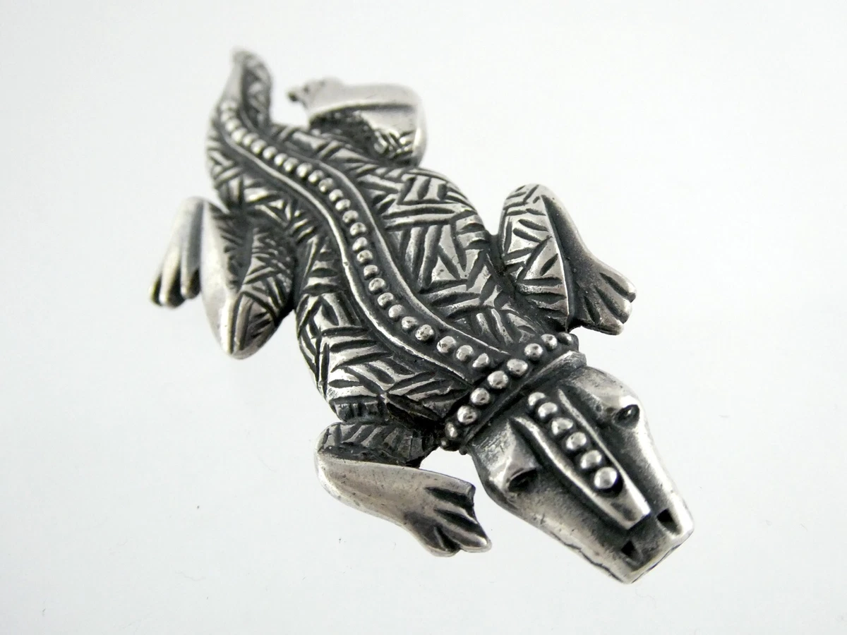 Alligator brooch deals