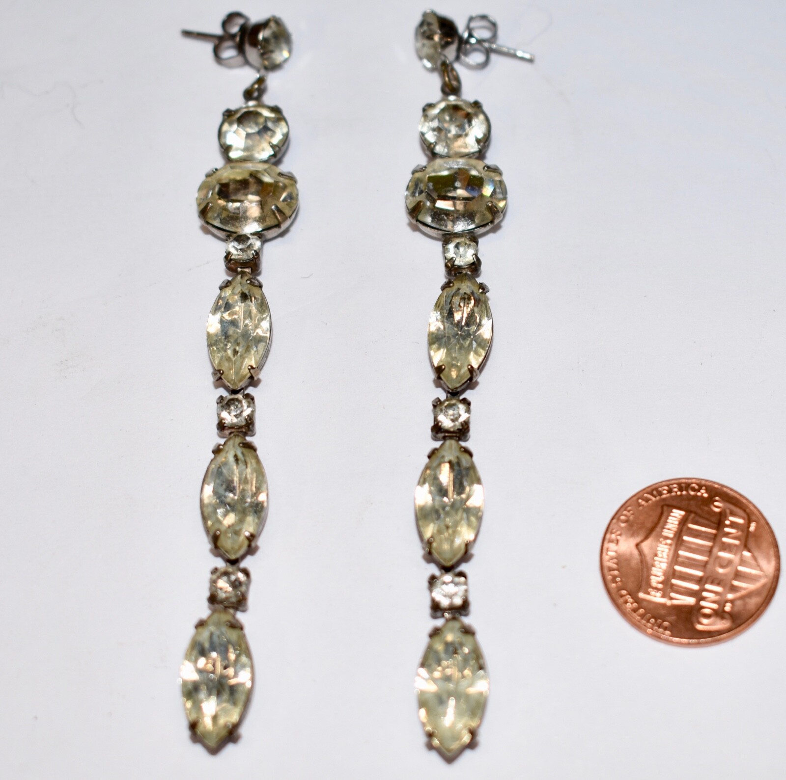 VINTAGE CRYSTAL RHINESTONE LONG EARRINGS*PIERCED*… - image 1