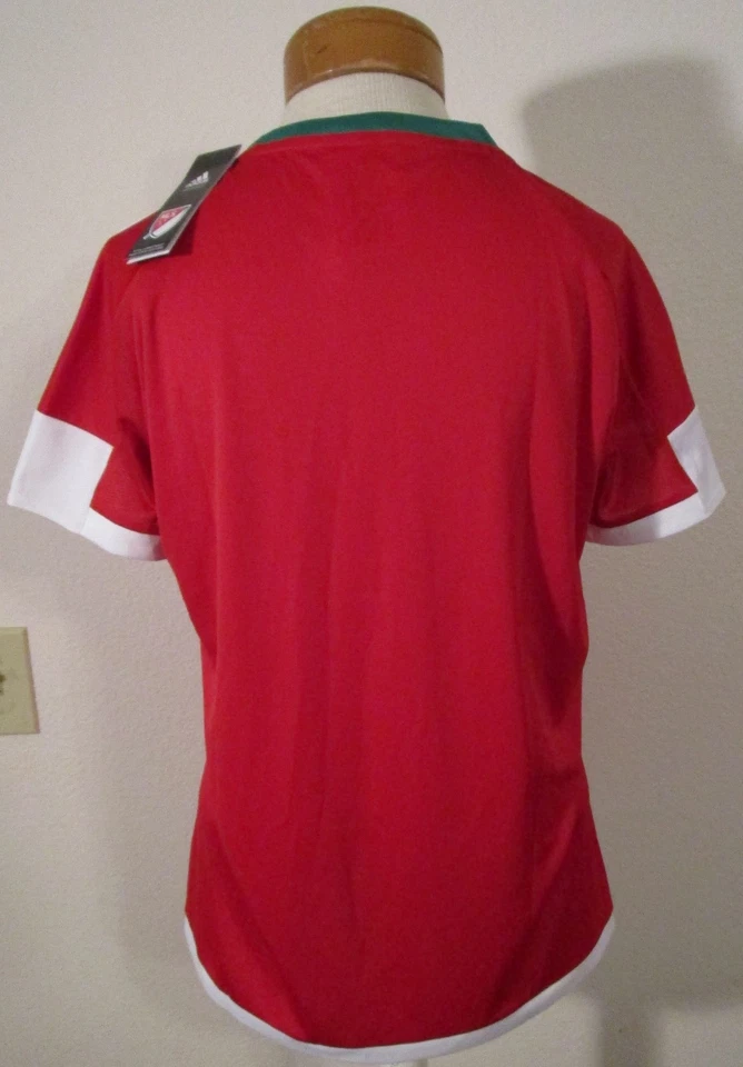 NWT Adidas New England Revolution Womens Replica Secondary Jersey L Red MSRP$75 - Image 2 of 2