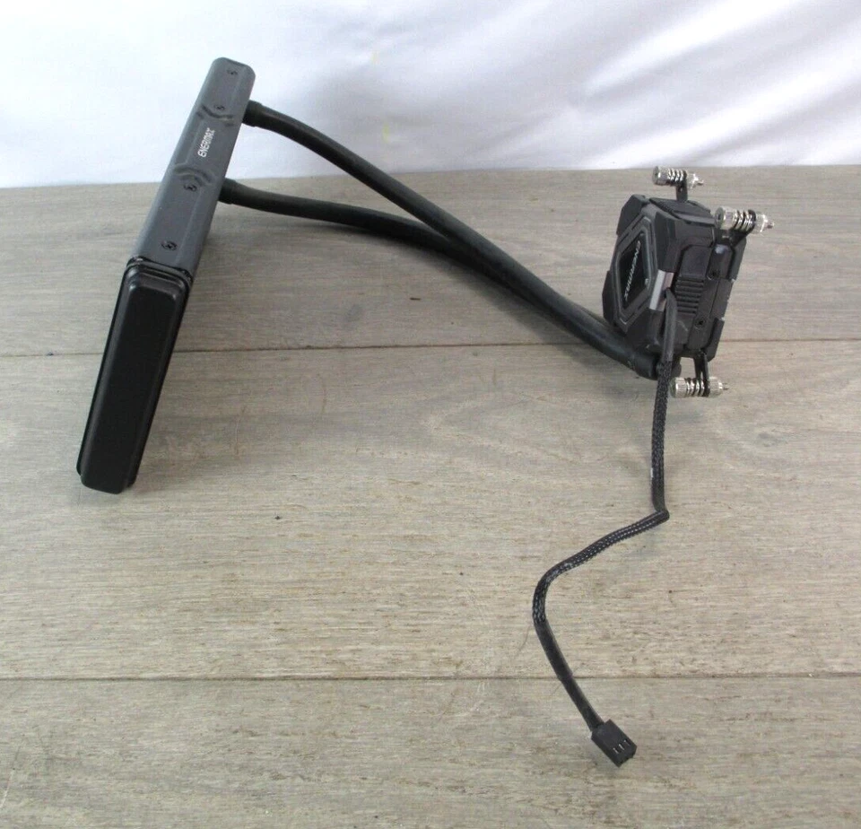 Enermax Liquid CPU Cooler | No Fans | - Image 3 of 4