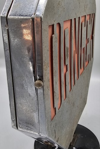 Vintage Slow / Danger Freestanding Metal Tin Sign Battery Operated 12" × 10" - Picture 10 of 21