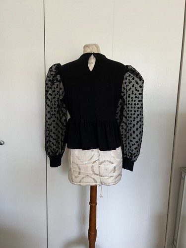New Forever 21 Long Black Sheer Polka Dots Statement Bishop Sleeve Blouse SZ Med - Picture 4 of 6