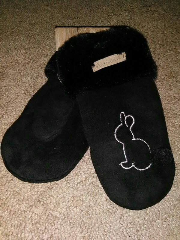 Girl's Mittens by Antonio World Fashion Brand * Bunny * New * One Size Fits All