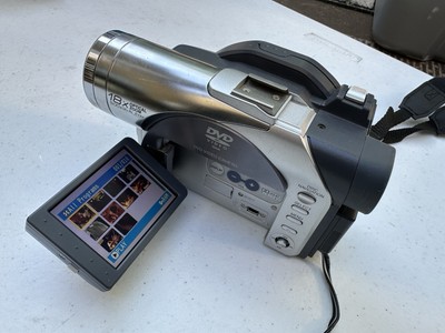 Panasonic mini disc video Camera Camcorder VDR-M70 DVD video