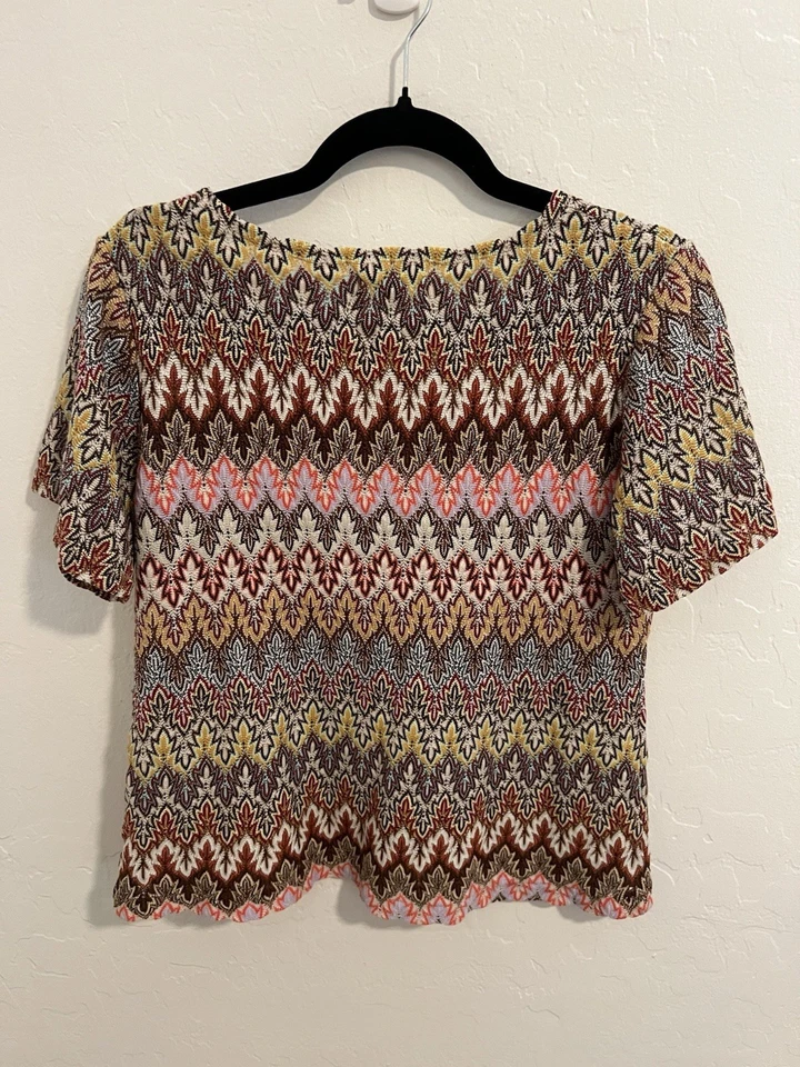 Camisa de malha manga curta vintage multicolorida pequena crochê retrô anos 70 boho - Imagem 4 de 4