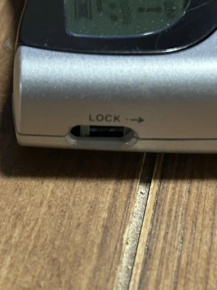 Creative Labs Nomad II цифровой аудиоплеер - Изображение 4 из 4