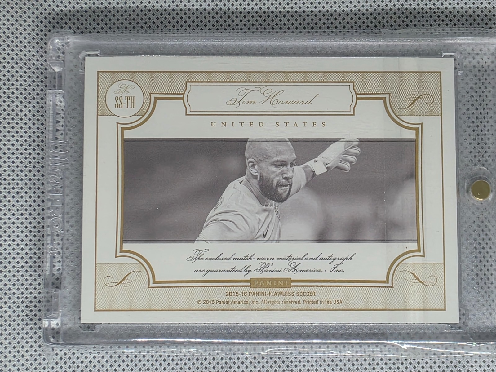 2015-16 Flawless Tim Howard Sole Of The Game Cleats Match Worn Auto #3/10 view 3