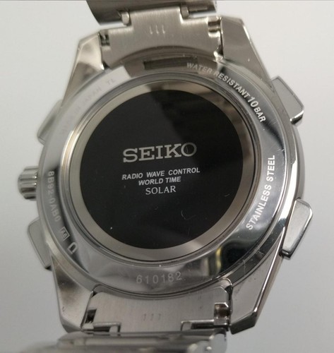 Seiko 8B92-0AB0 Chronographe World Temps Date Solaire Montre Hommes Authentique - Photo 8 sur 10