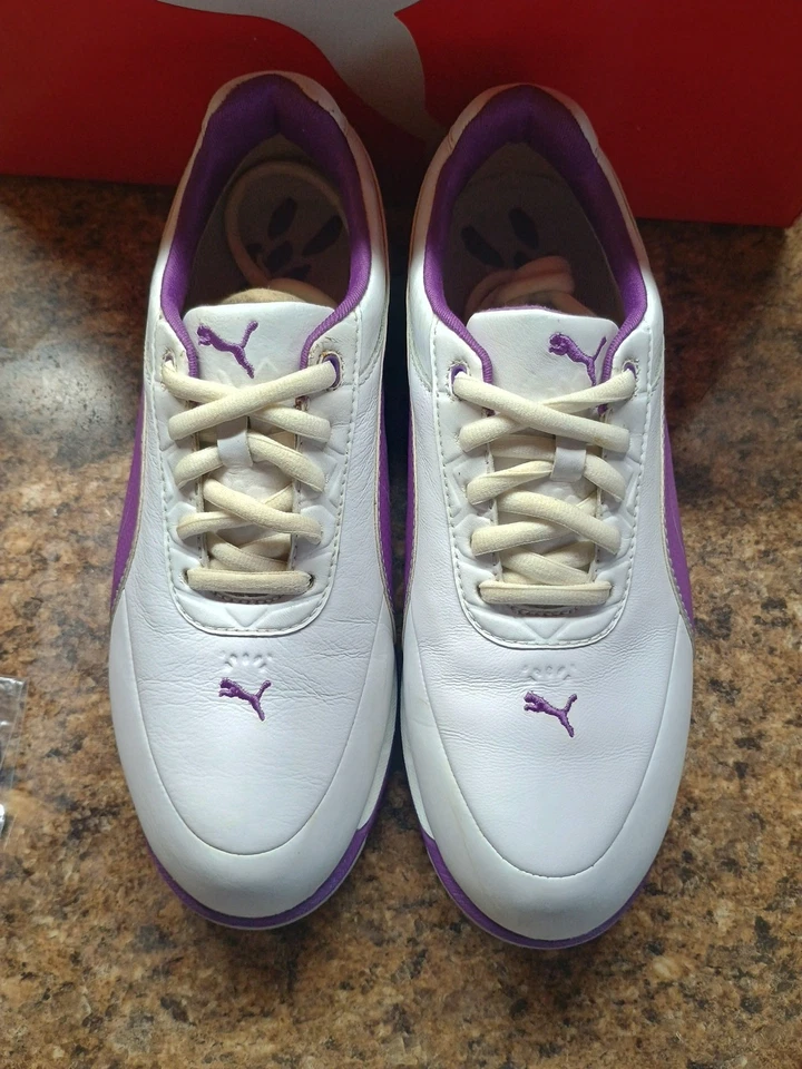 Zapatos de golf Puma Faas Trac para mujer (talla 6) púrpura y blanco Foto 3 de 4