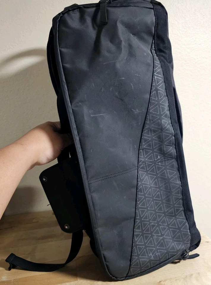 Nomatic 40L Travel Bag, Duffle Carry or Backpack Laptop Sleeve READ DESCRIPTION  - Image 2 of 4