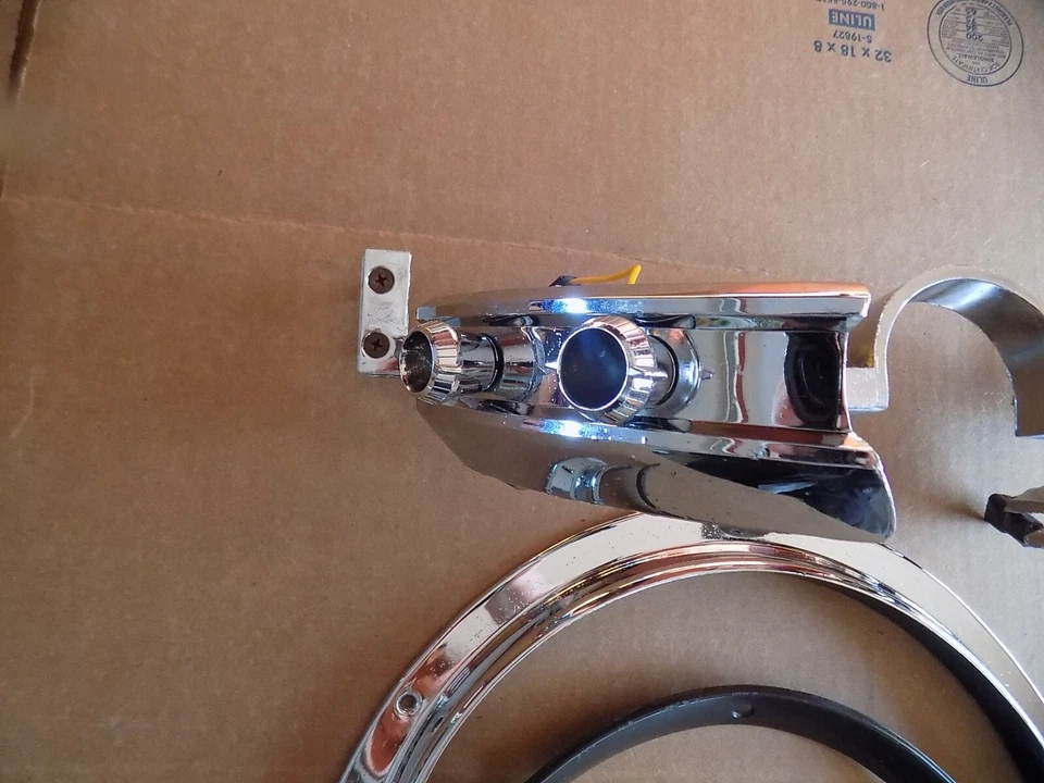 1961 CHRYSLER WINDSOR ASTRADOME СПИДОМЕТР ОБЪЕМНЫЙ ПРИБОРНОЙ ПАНЕЛИ ОТДЕЛКИ И УПРАВЛЕНИЯ РУЧКИ - Изображение 2 из 4