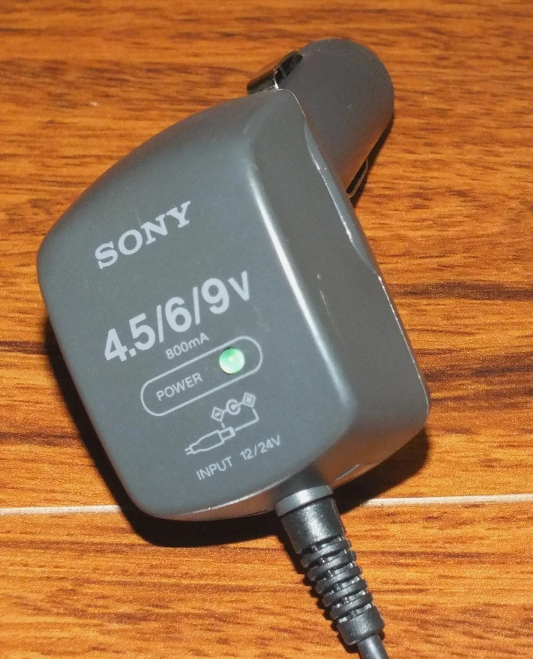 Genuine Sony (DCC-E25CP) DC Car Charger Power Adapter! 4.5 / 6 / 9V 800mA *READ* - Image 2 of 4